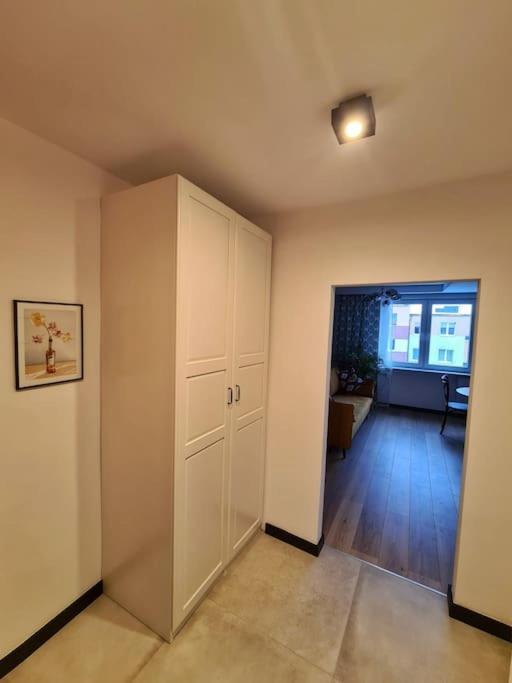 Uroczy Apartament Blisko Centrum - 10 Min Do Plazy Gdynia Extérieur photo